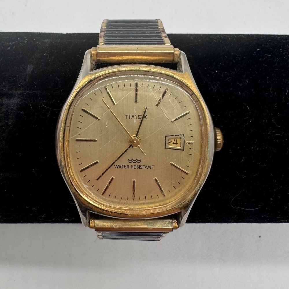 Vintage Timex Mechanical Wind Up Watch Gold Tone Date Water Resistant Speidel